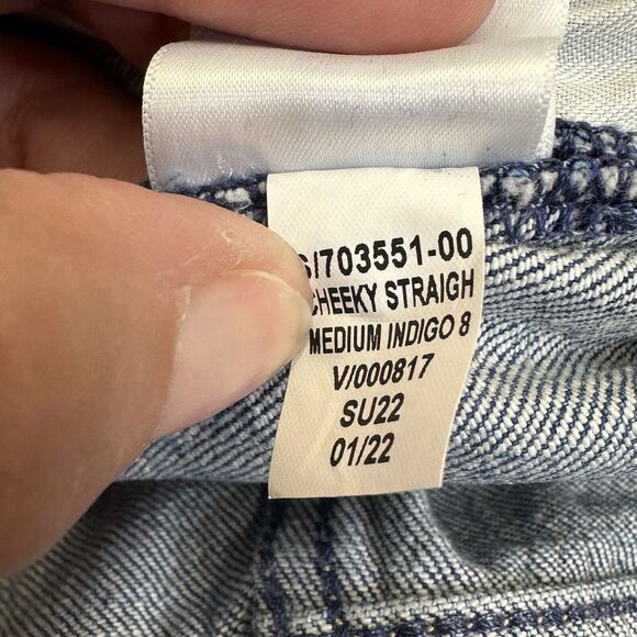 GAP Jeans Womens Cheeky Straight High Rise 30 / 10R Jeans NWT Button Fly Chrty - Picture 14 of 14